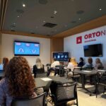 Dr. Petra Zaverski i kolega nakon predavanja o Invisalign terapiji u Orto Nova Akademiji